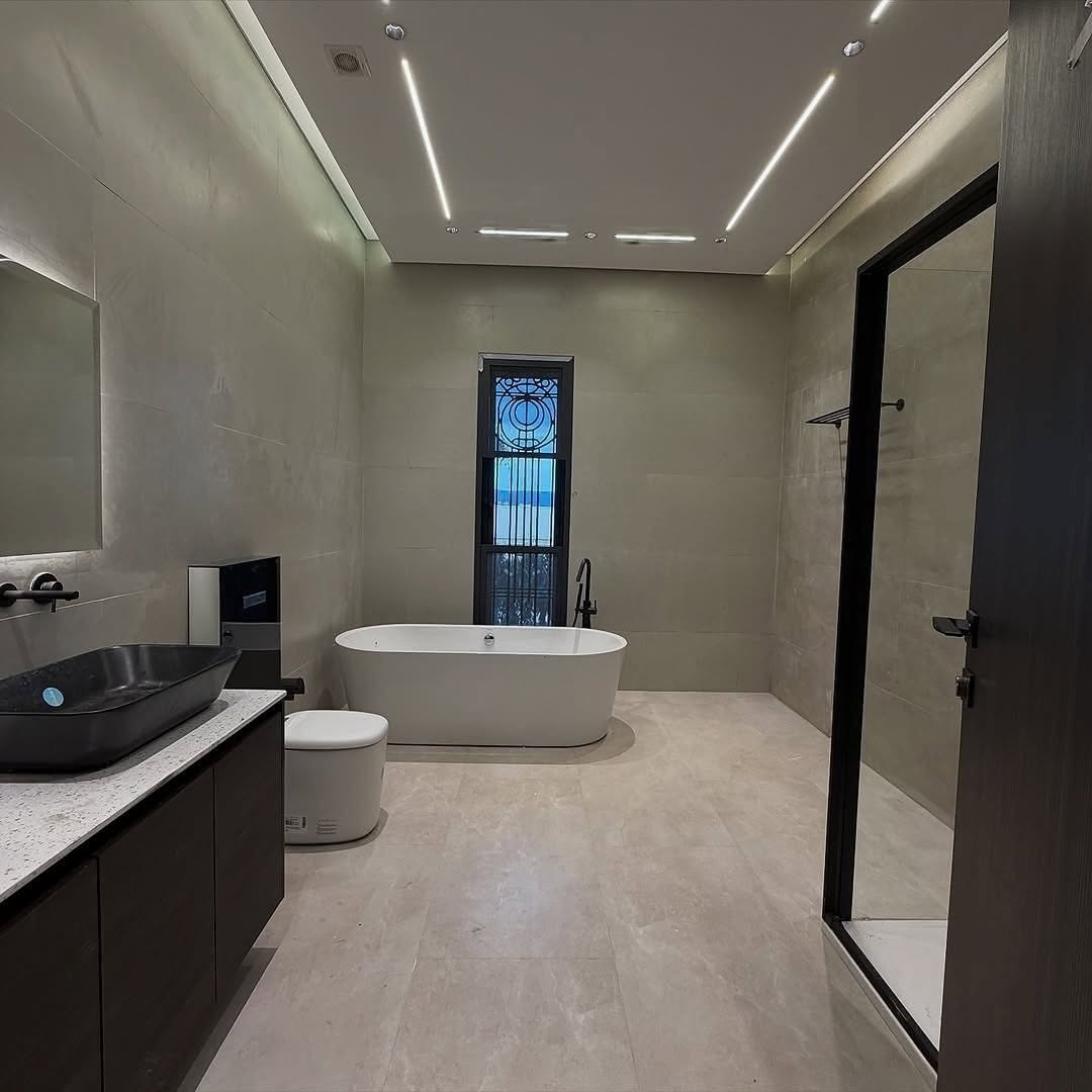 Opulent 7-Bed Maitama Mansion with Elevator & Pool