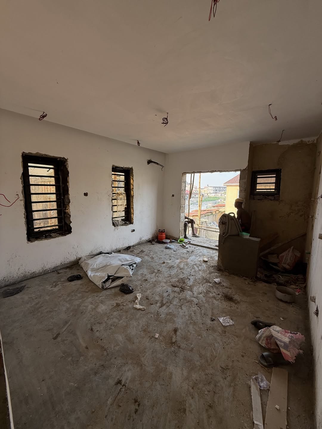 Own Your Lagos Oasis: Modern Comfort, Guaranteed Returns