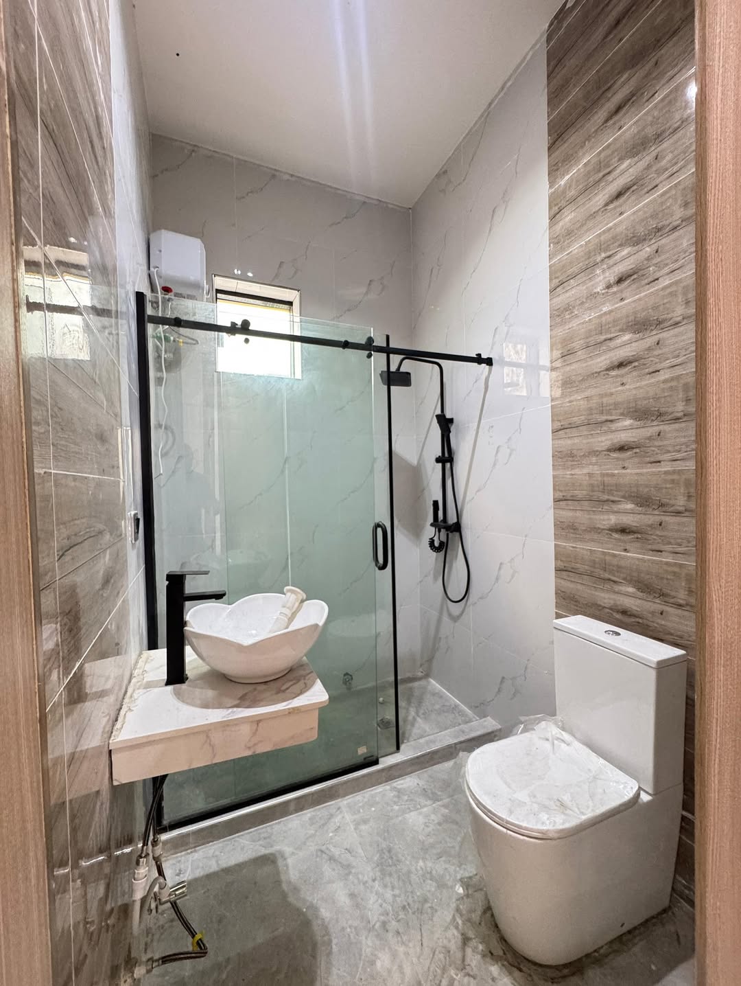 Lekki Oasis: 4-Bed Duplex with Resort-Style Pool