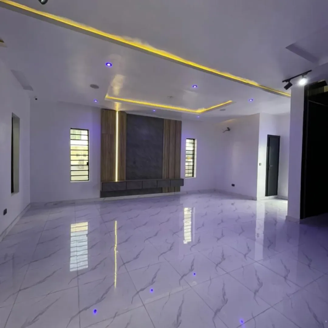 Ajah’s Finest: Spacious 4-Bed Duplex with BQ & Serene Estate