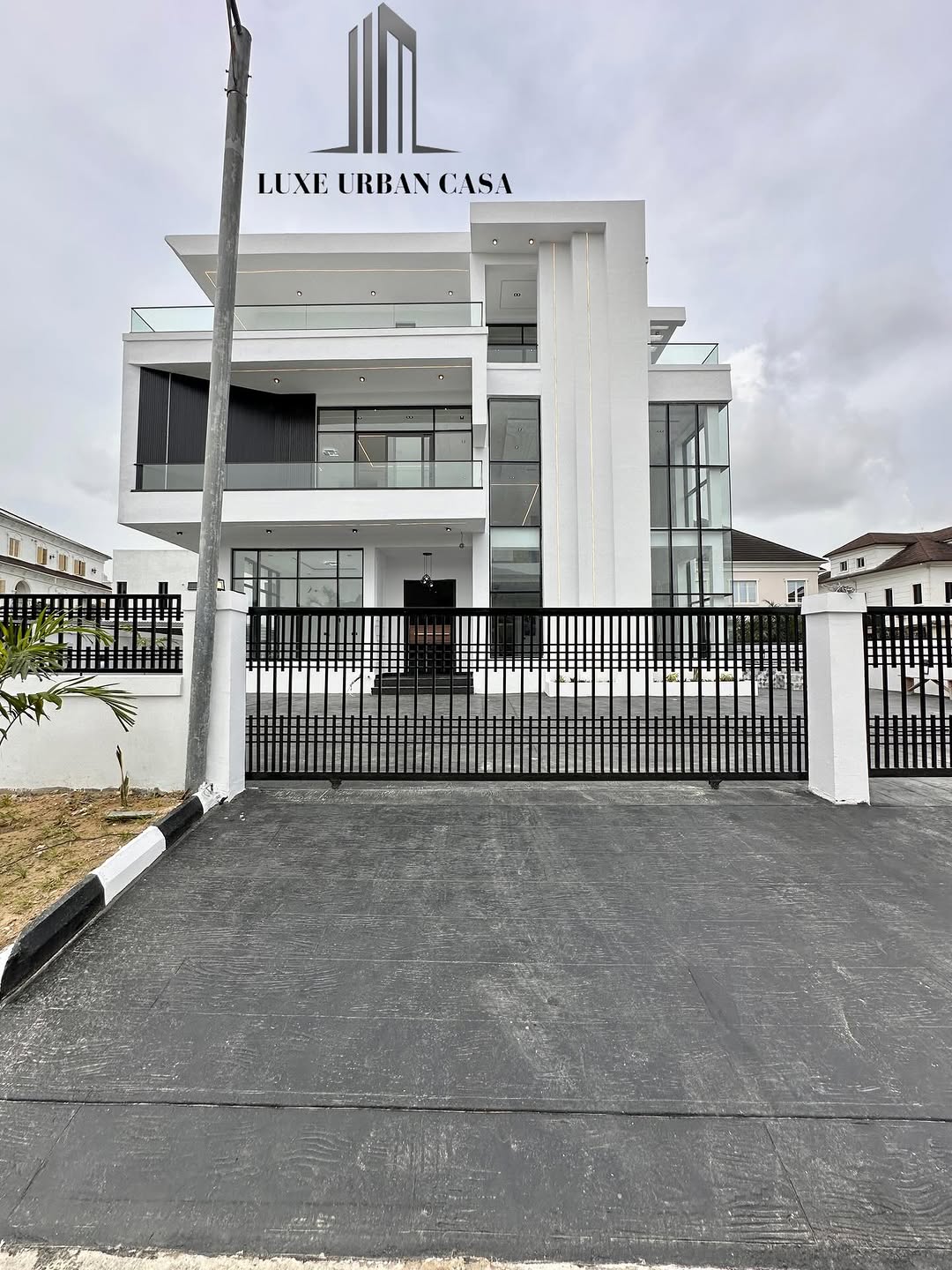 Elegant 5-Bed VGC Haven with Cinema & Pool