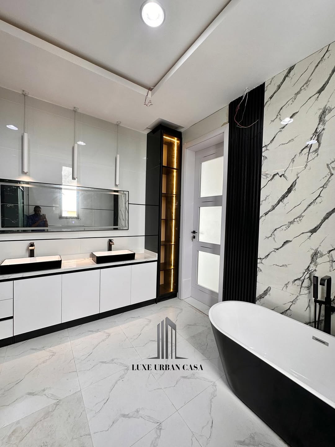 Elegant 5-Bed VGC Haven with Cinema & Pool