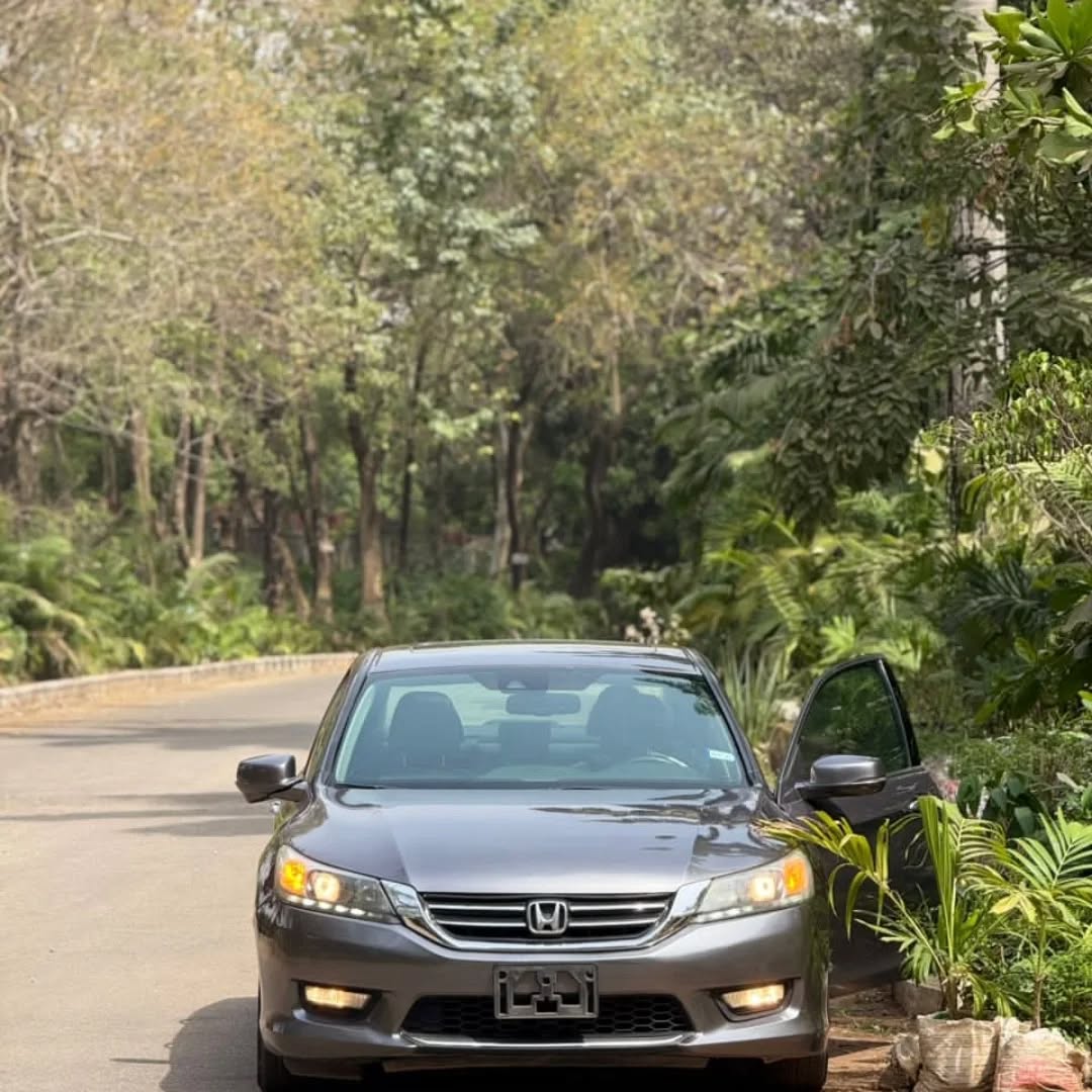 Powerful V6 Honda Accord: Duty-Paid & Ready!