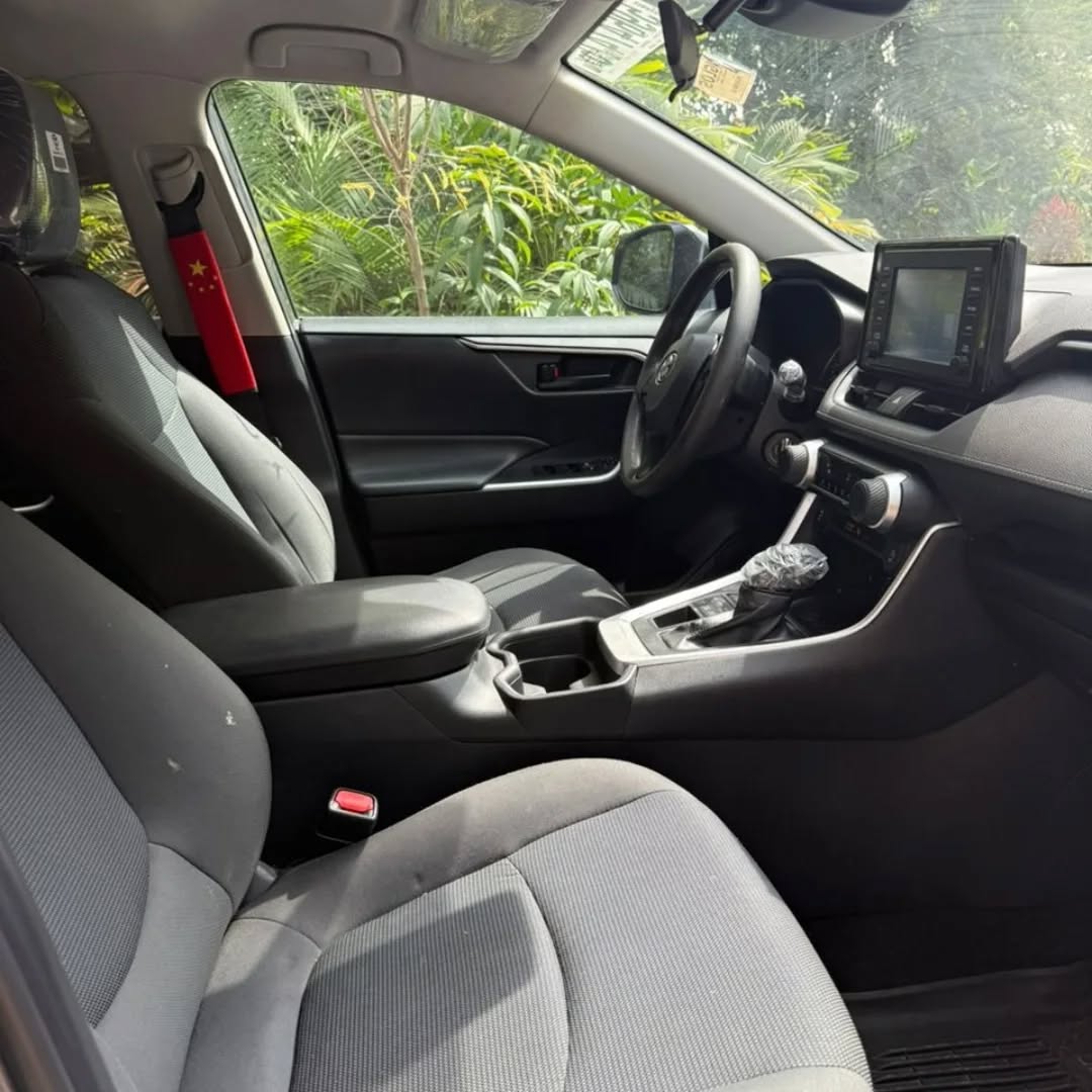 Spotless 2019 RAV4: Duty-Paid & Ready to Drive