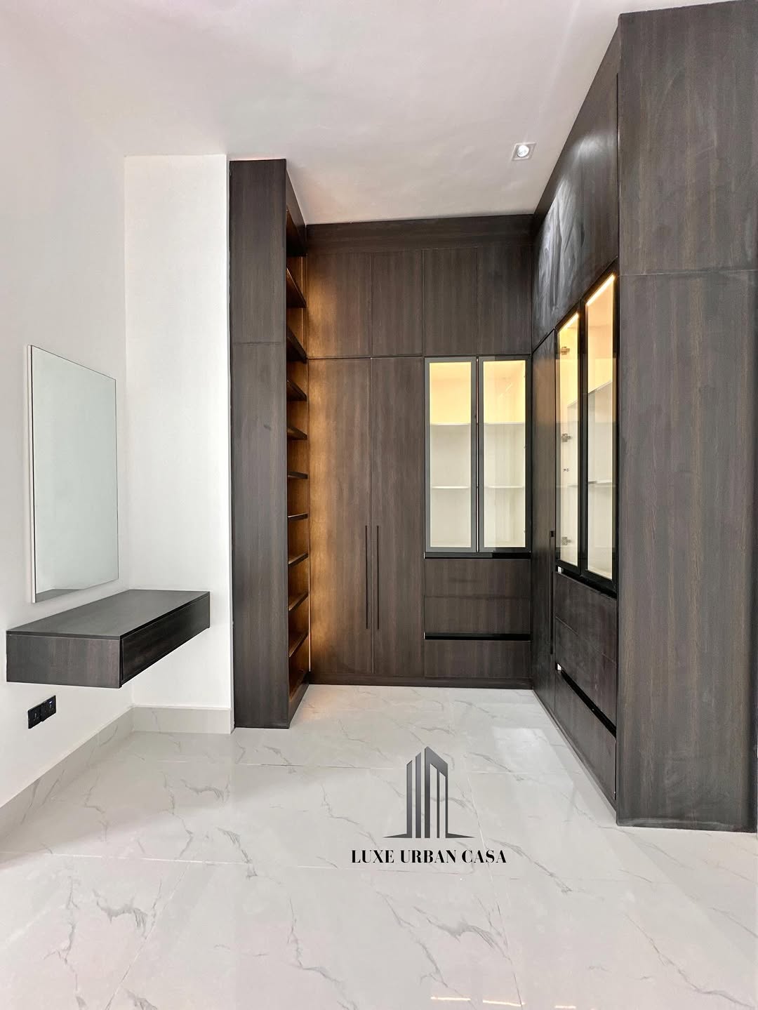 Lekki’s Ultimate 5-Bedroom Estate with Resort-Style Pool