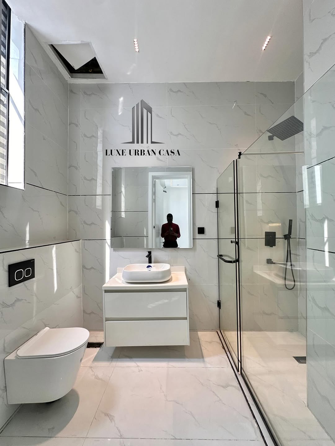 Lekki’s Ultimate 5-Bedroom Estate with Resort-Style Pool