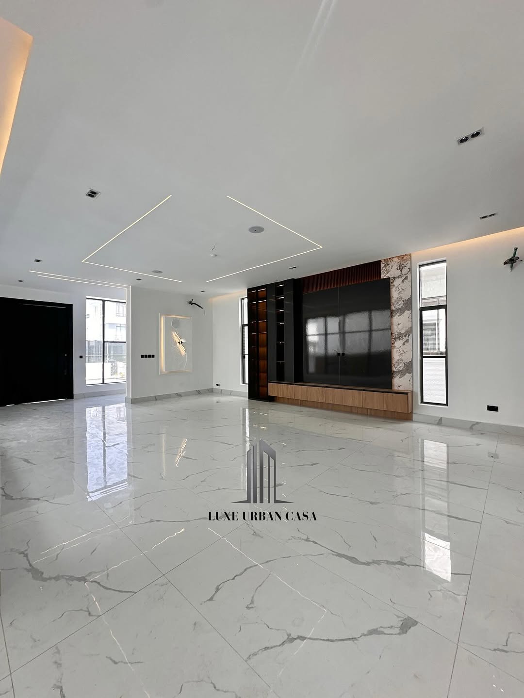 Lekki’s Ultimate 5-Bedroom Estate with Resort-Style Pool