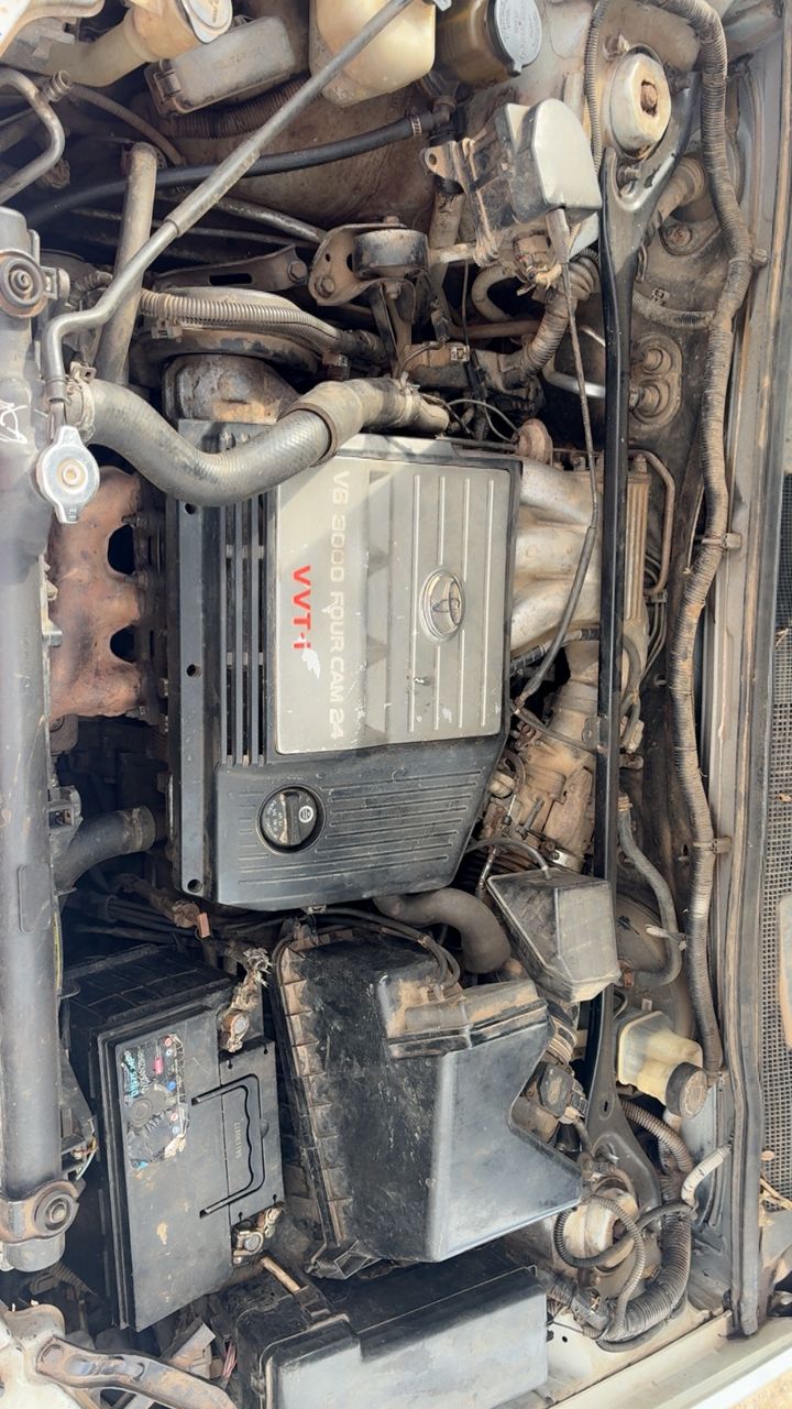 Unbeatable 2004 Highlander: ₦5.5M Buy & Drive