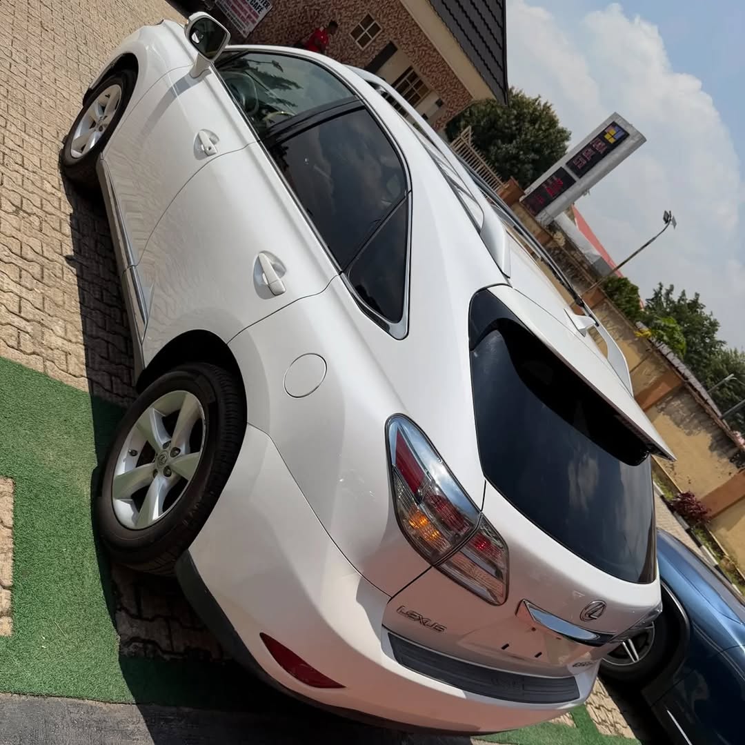 Immaculate 2010 Lexus RX350: Duty Paid & Must Sell