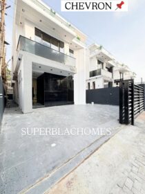 3785333244846444592_img_0