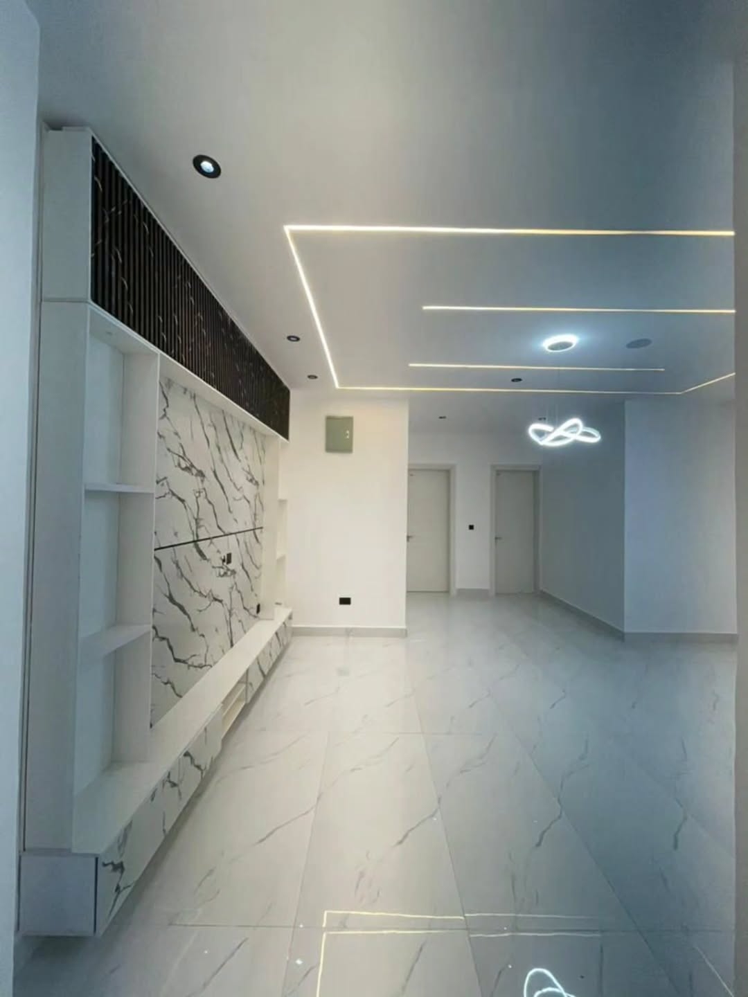 Stunning 5-Bed Duplex with Resort-Style Pool in Lekki