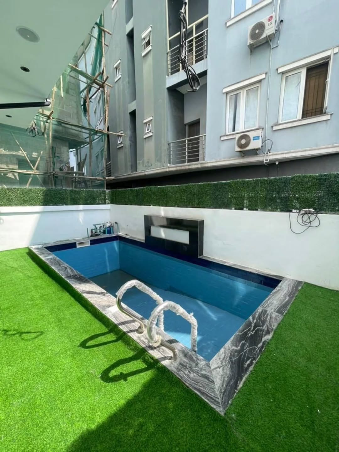 Stunning 5-Bed Duplex with Resort-Style Pool in Lekki