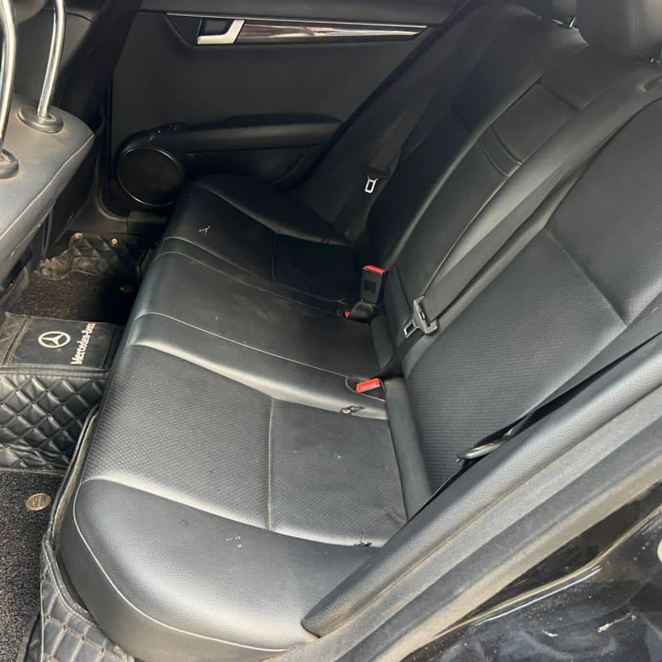 Luxury Redefined: Mercedes-Benz at BorguboyAutos