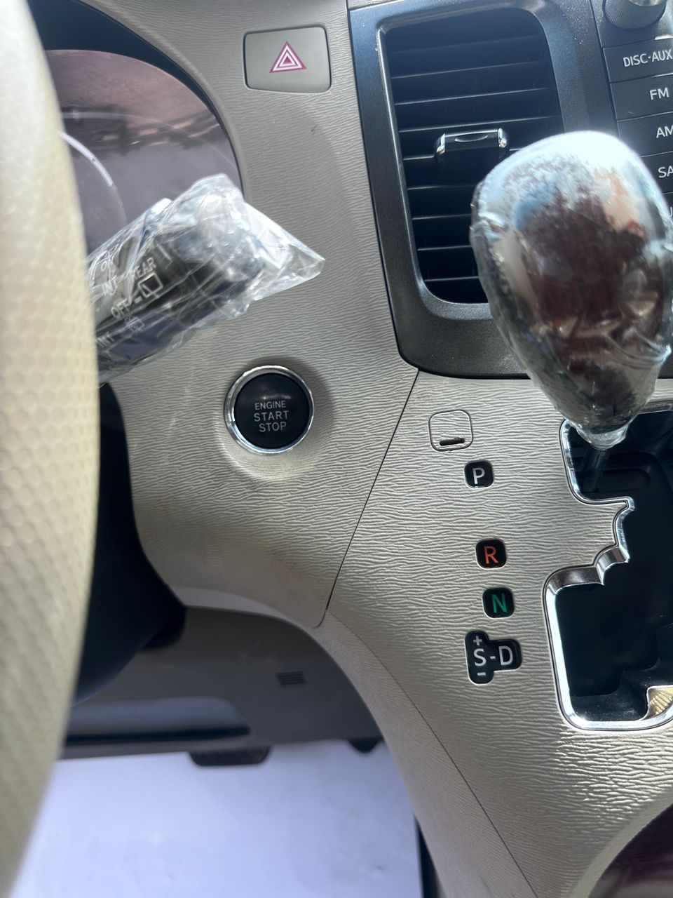 Reliable 2012 Sienna XLE: Family Luxury for ₦23.5M