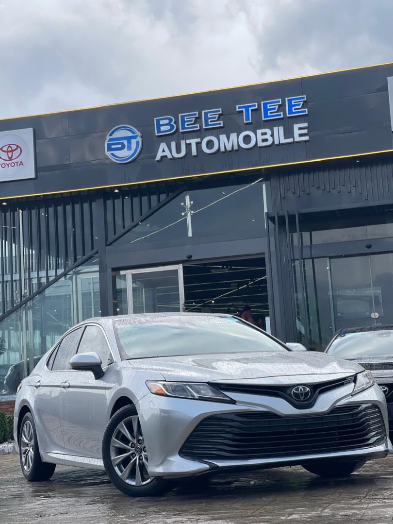 2019 Camry LE: Immediate Delivery, Unbeatable Value