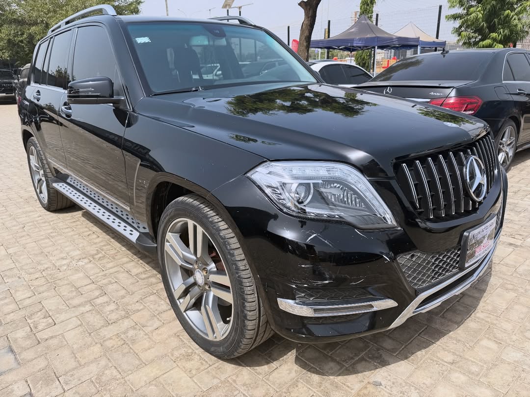 2013 GLK 350: Super Clean & Ready to Drive