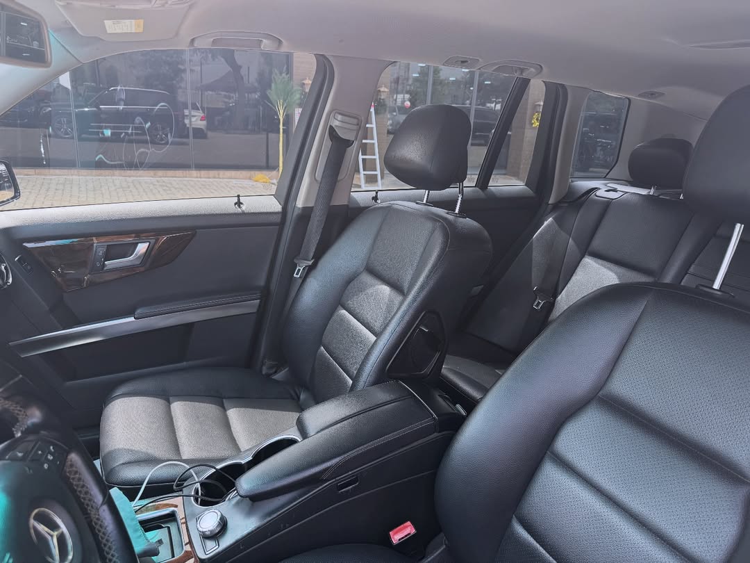 2013 GLK 350: Super Clean & Ready to Drive