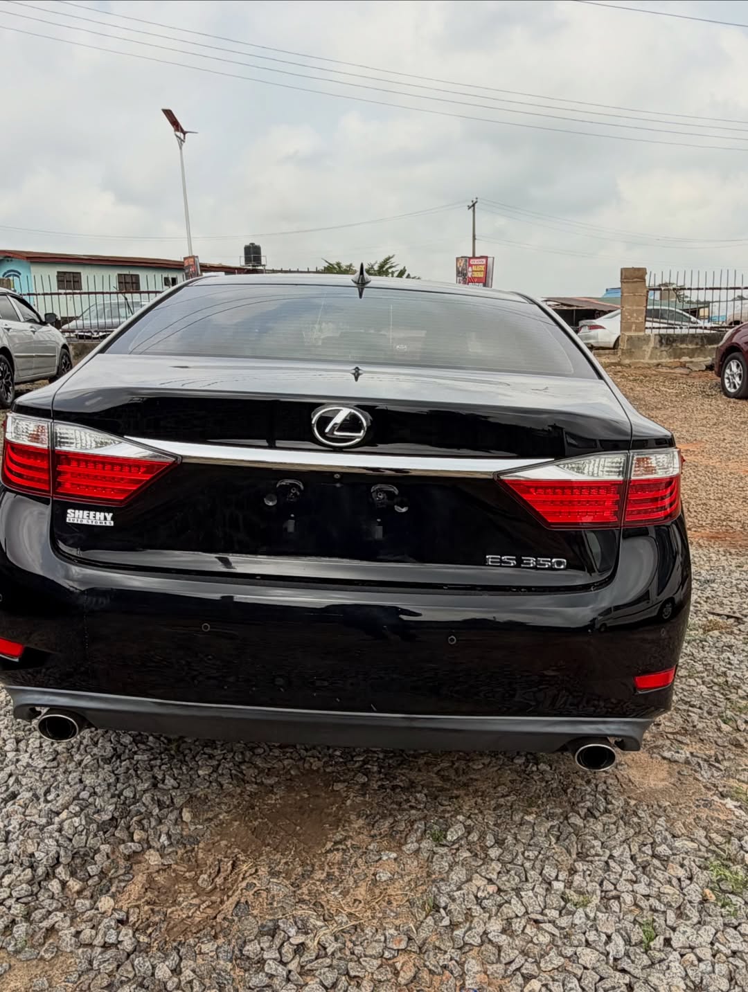 Immaculate 2015 Lexus ES350: Drive Away Today