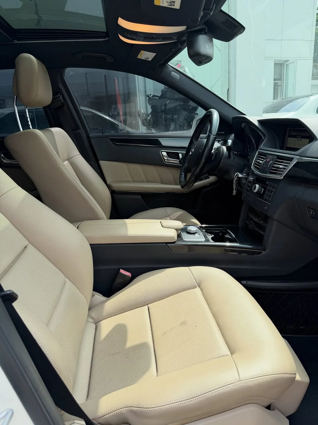 2011 Mercedes E350: Luxury & Value at N17.5M