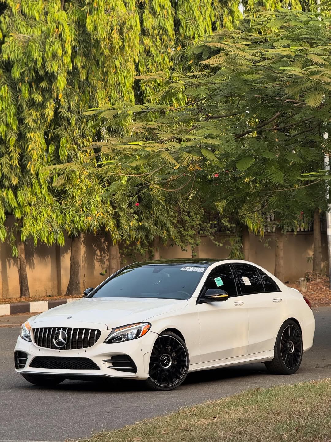 Unleash AMG Power: Mercedes C43 Awaits