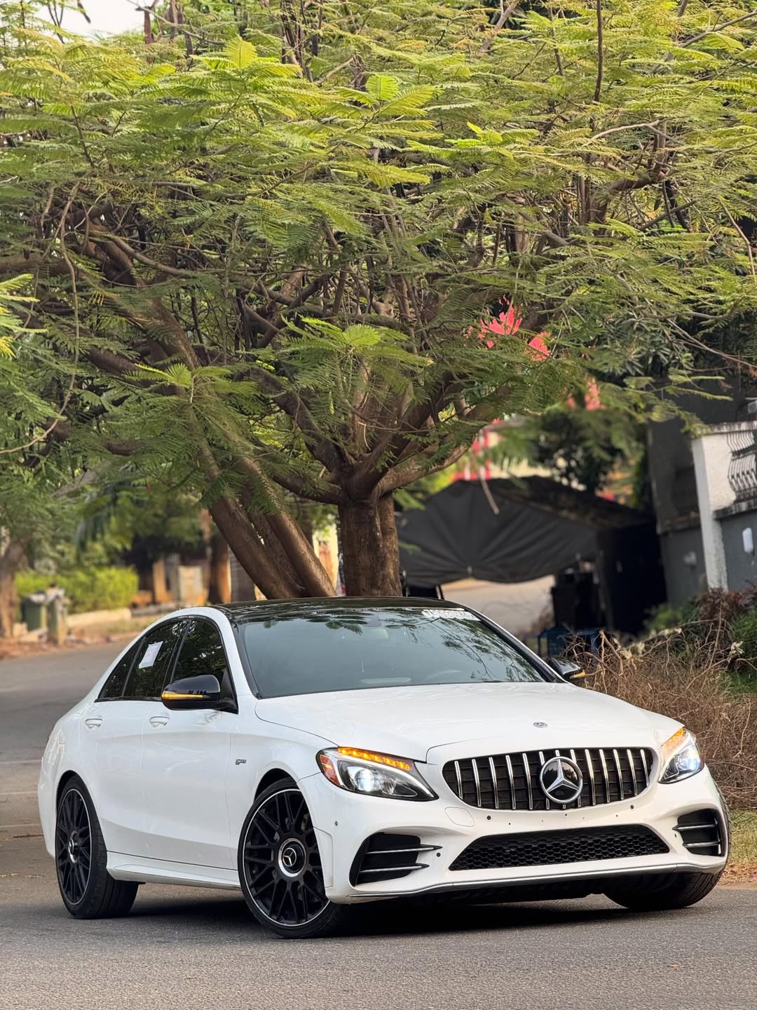Unleash AMG Power: Mercedes C43 Awaits