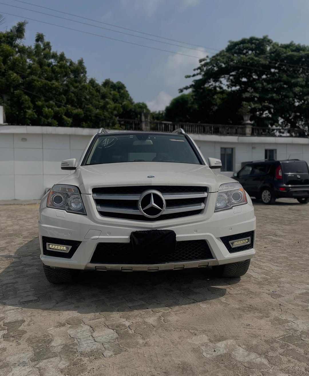 Imported 2012 GLK350: Panoramic Sunroof & 4Matic