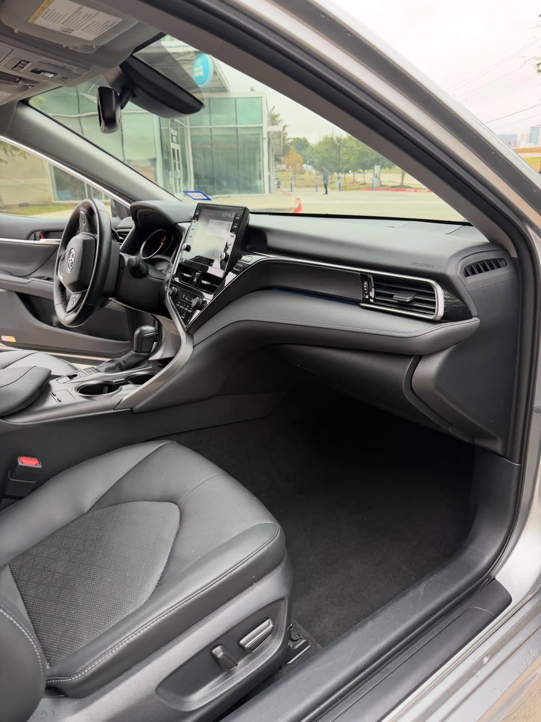 2019 Toyota Camry: Low Miles, Premium Value