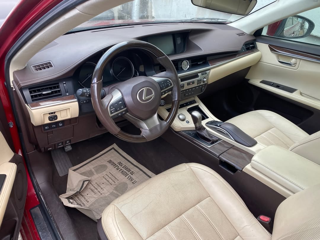 Red Lexus ES350: V6 Power, Fully Paid Customs