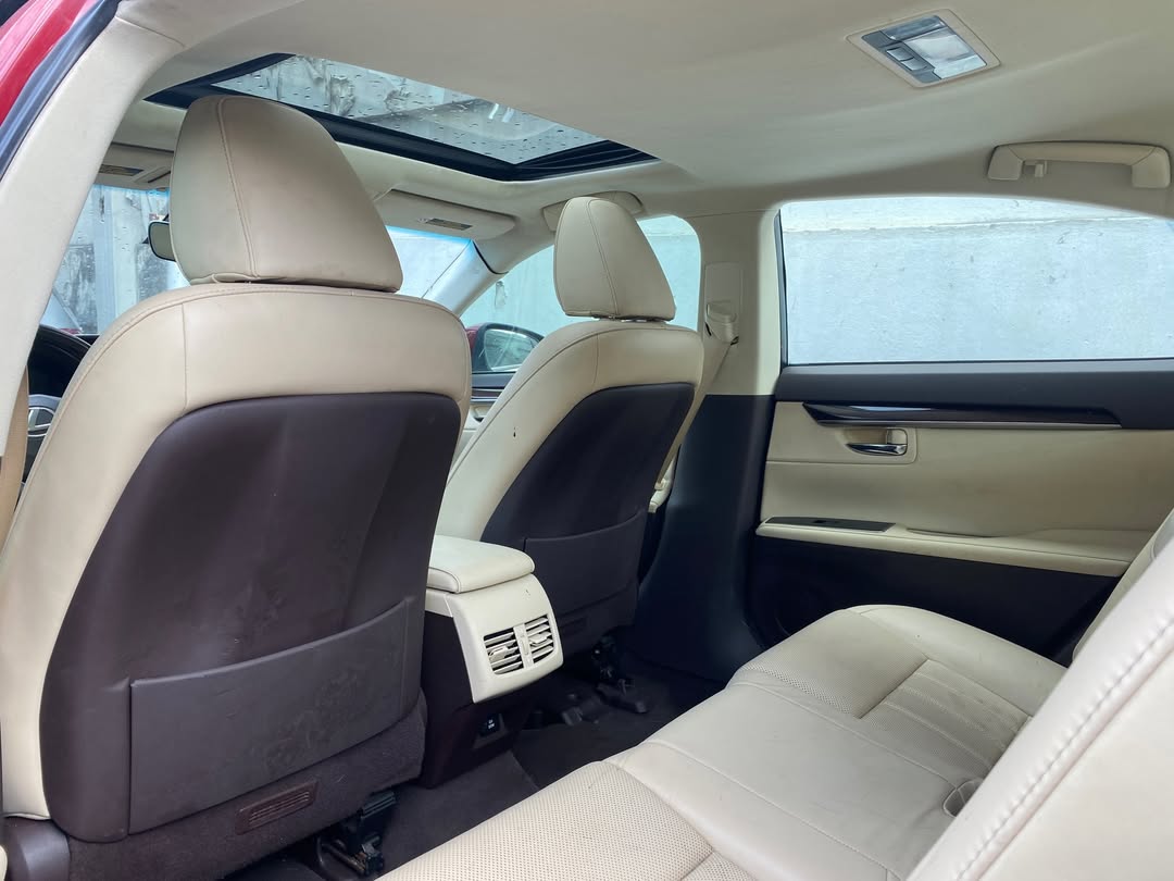 Red Lexus ES350: V6 Power, Fully Paid Customs