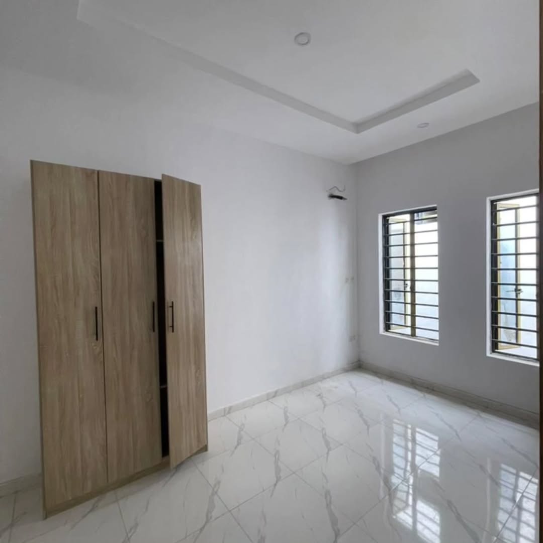 VGC’s Finest: 4-Bedroom Masterpiece Awaits