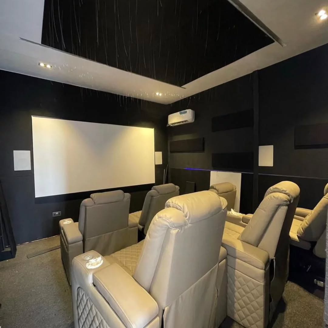 Lekki’s Ultimate 5-Bed Cinema & Pool Paradise