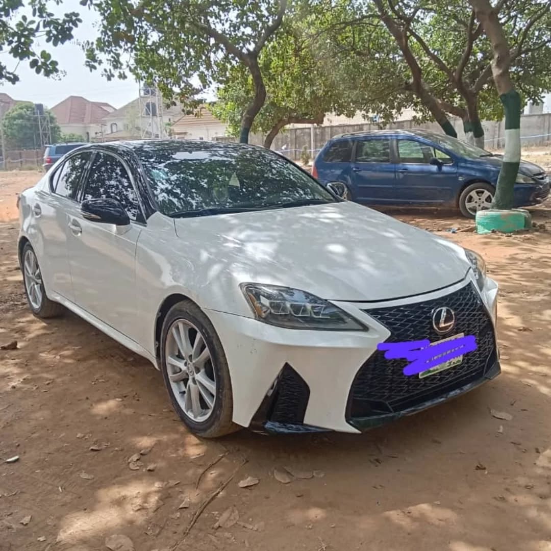 Belgium Lexus IS350: Pops & Bangs, Duty Paid
