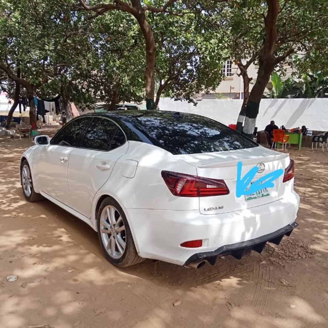 Belgium Lexus IS350: Pops & Bangs, Duty Paid