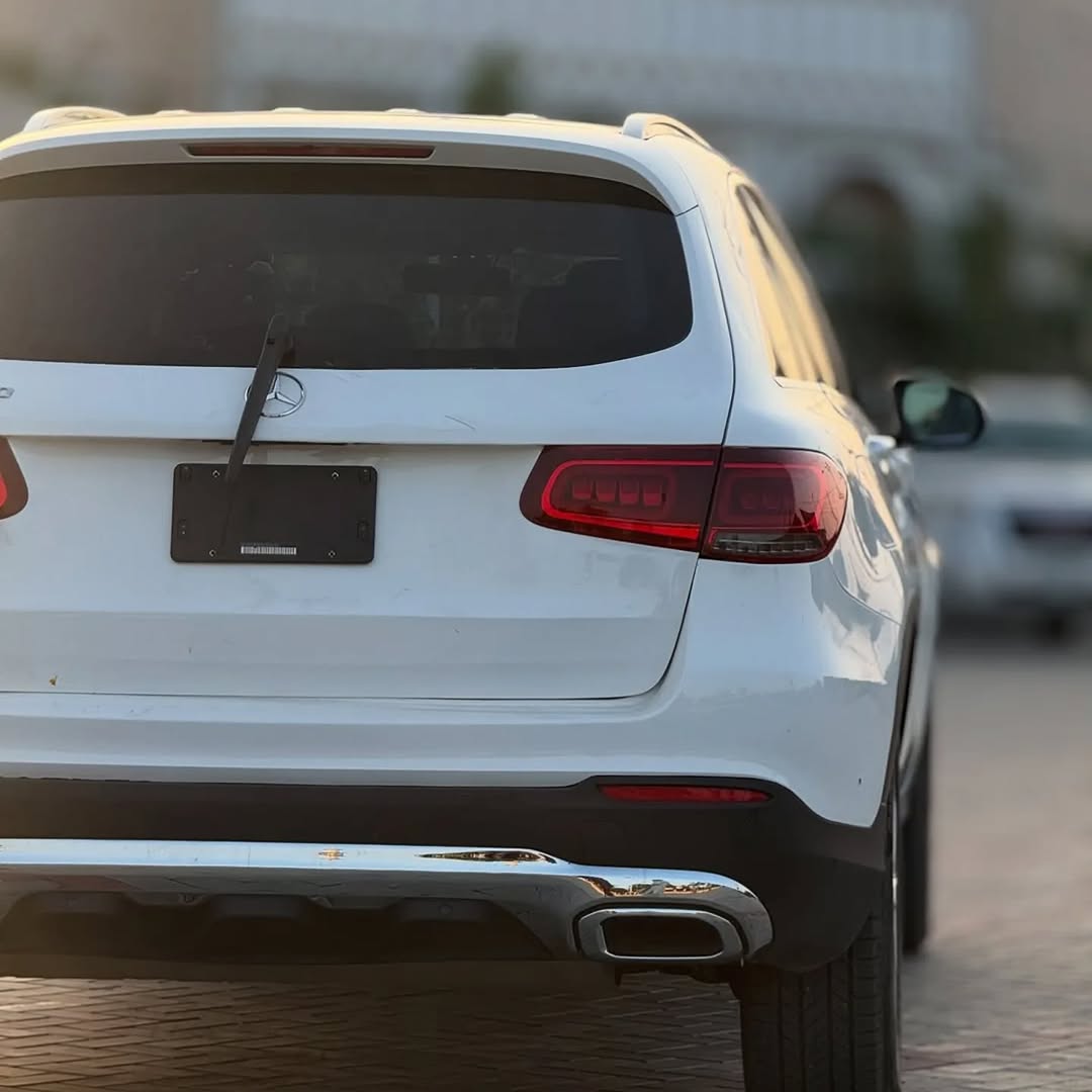 2021 Mercedes-Benz GLC 300: Luxury SUV Power & Panache