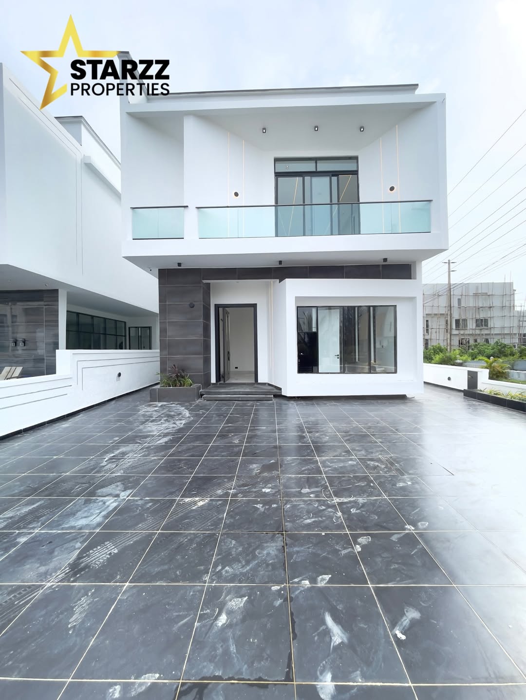 Lekki’s Ultimate 5-Bedroom Estate Oasis with Cinema & Pool