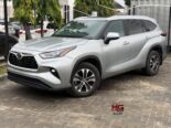 2024 Toyota Highlander XLE: Luxury Tech, Unbeatable Value