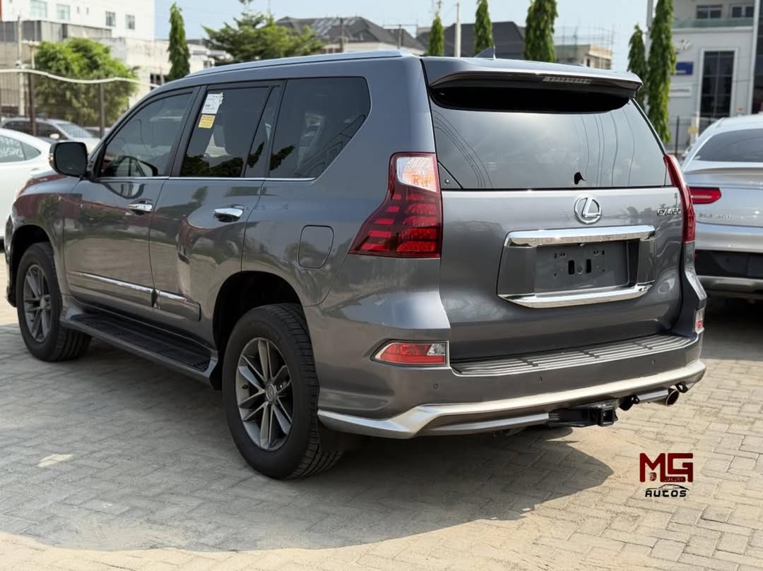 Luxury Lexus GX460: Unbeatable 2018 Value