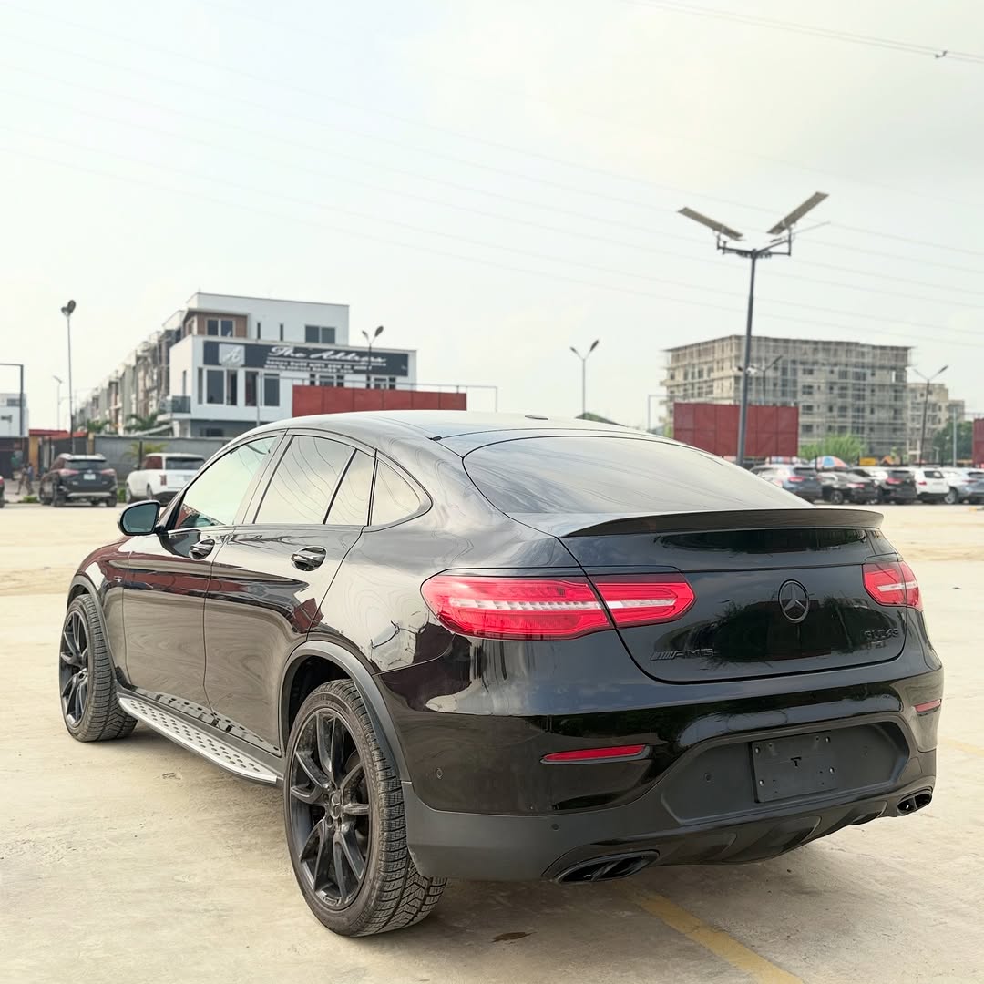 Unleash AMG Power: 2018 GLC 43