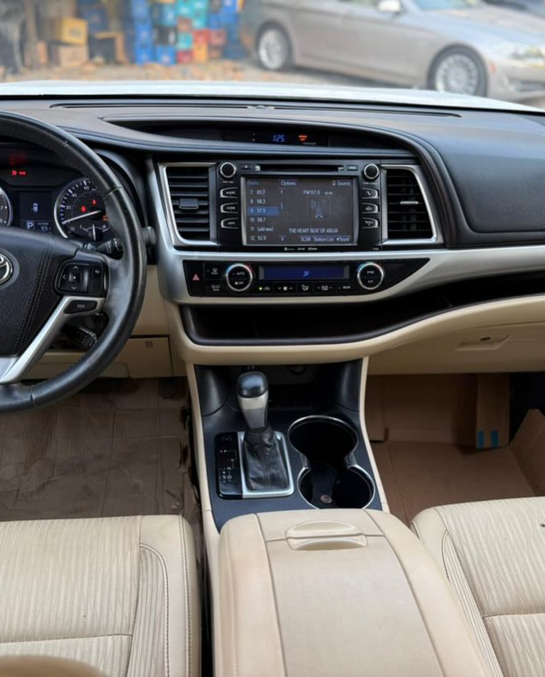 2016 Toyota Highlander: Duty-Cleared & Loaded for 27.5M