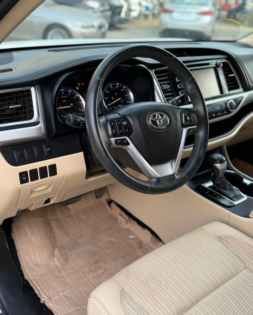 2016 Toyota Highlander: Duty-Cleared & Loaded for 27.5M