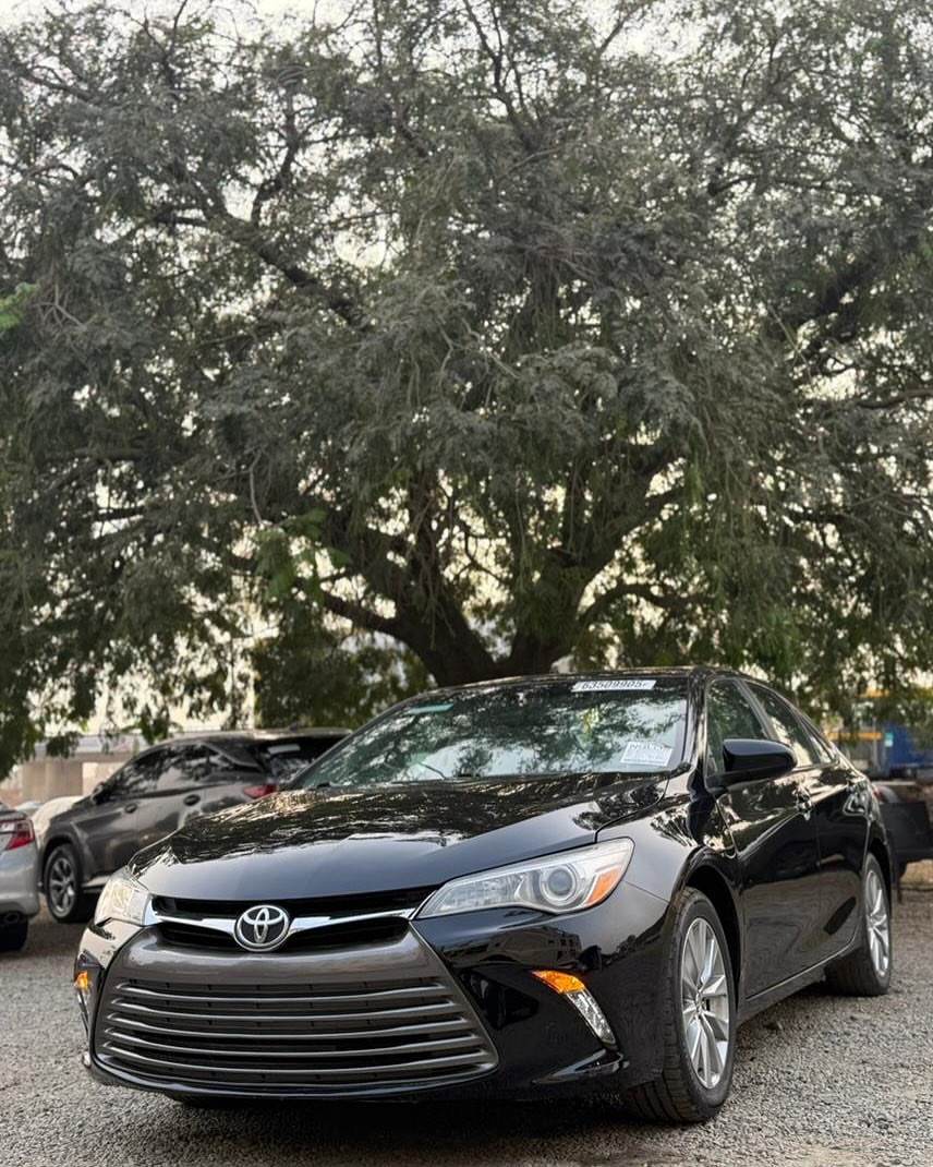 Luxury-Loaded 2015 Camry XLE – Duty Cleared!