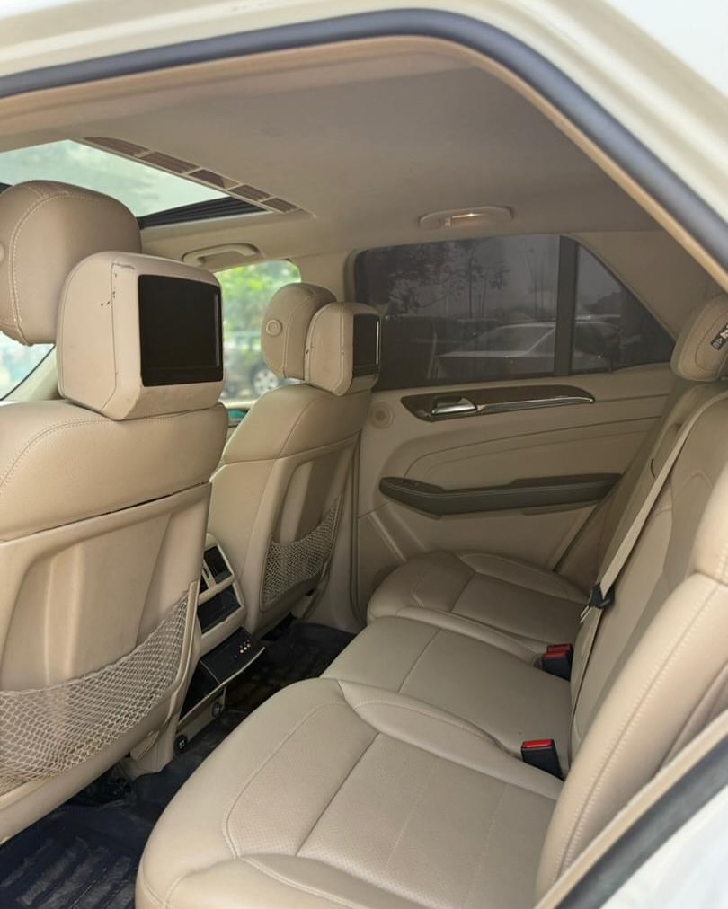 Luxury SUV: 2013 Mercedes ML350, Fully Loaded & Certified