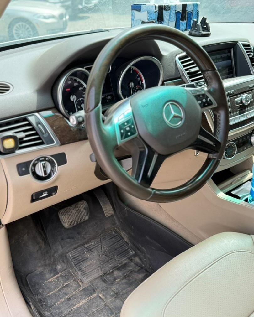 Luxury SUV: 2013 Mercedes ML350, Fully Loaded & Certified