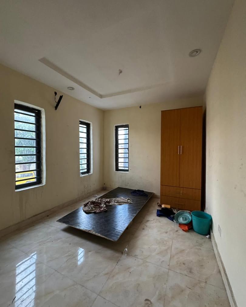 Modern 3-Bed Haven in Serene Yaba