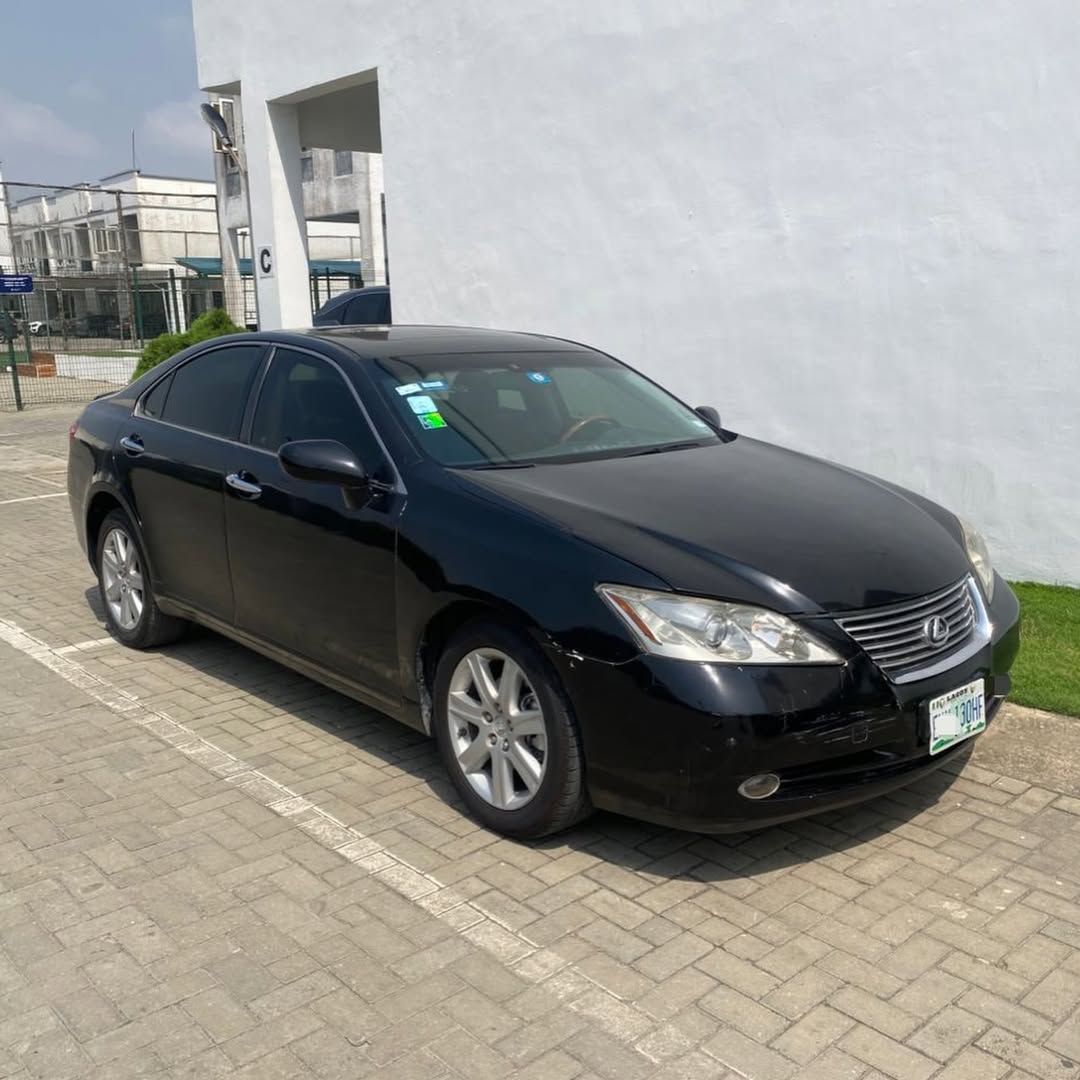 Pristine 2008 Lexus ES350: Luxury & Value at 7.7M