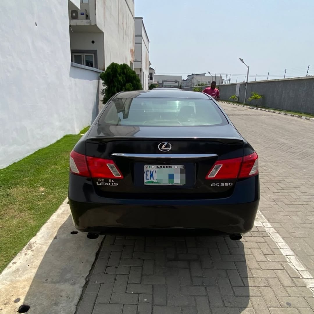 Pristine 2008 Lexus ES350: Luxury & Value at 7.7M