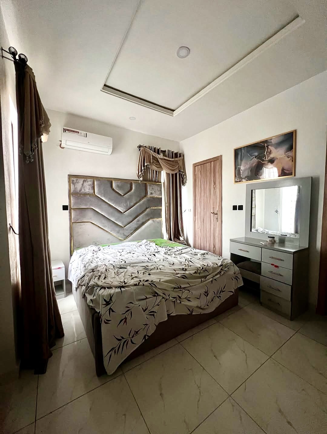 VGC Haven: Fully Furnished 2-Bed with 24/7 Power & Security