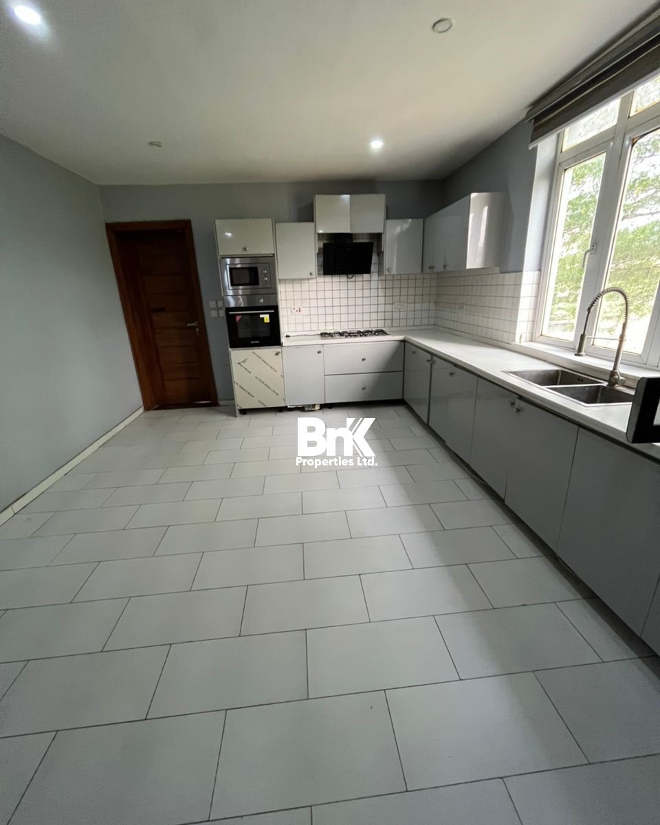 Sleek Oniru 3-Bed with Private Balconies & 24/7 Power