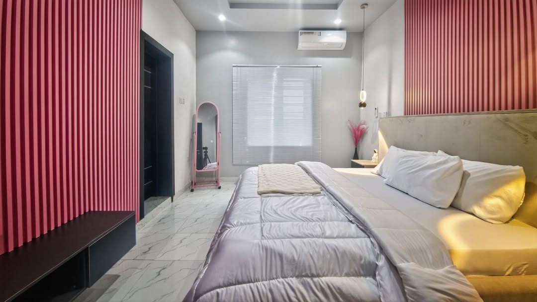 Stunning 3BR Terrace in Abesan Estate