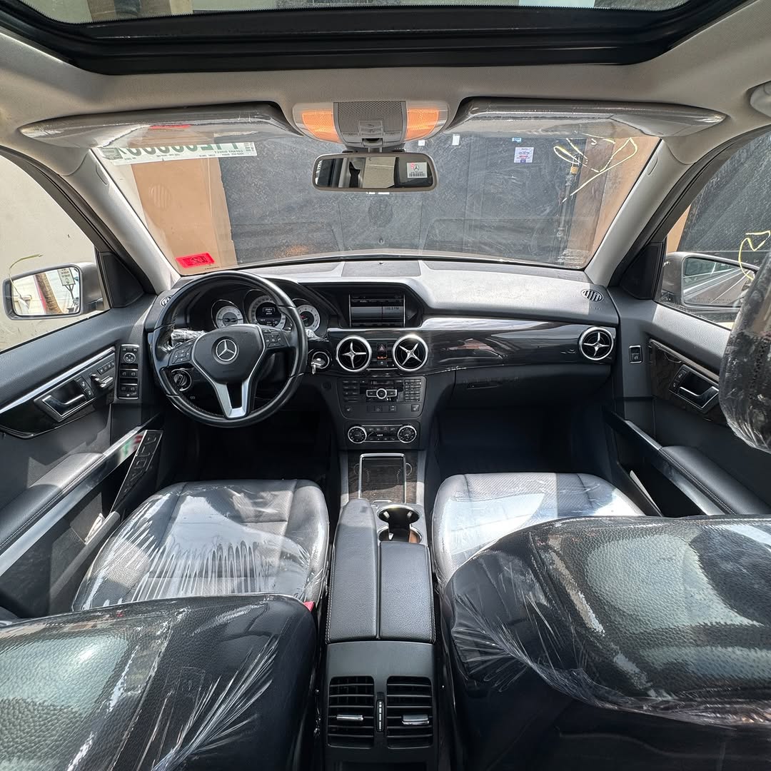 Luxury GLK 350: Your Festive Dream Drive